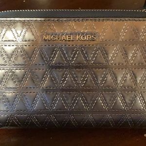 NWOT Michael Kors Wallet